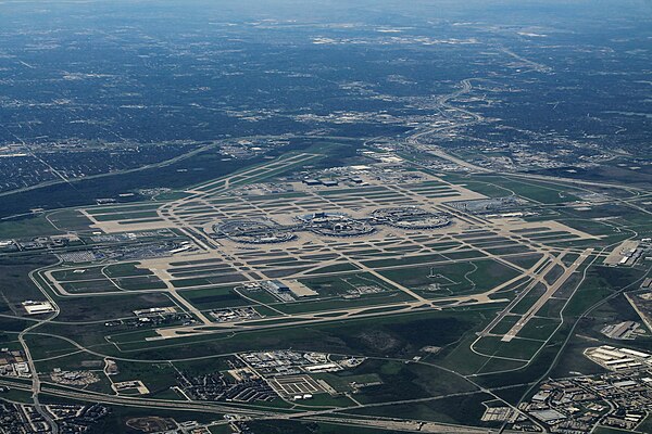 Aerial view of DFW International Airport terminals