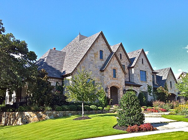 Upscale residential home in Rockwall, Texas neighborhood